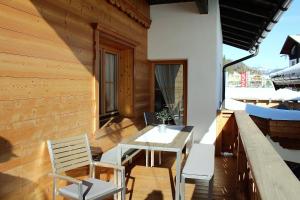 Μπαλκόνι ή βεράντα στο Chalet & Apartments Tiroler Bua
