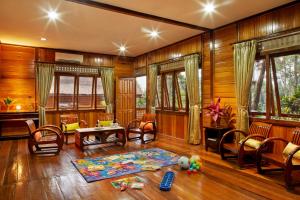 Posezení v ubytování Jambuluwuk Convention Hall & Resort Puncak