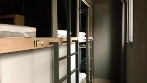 A kitchen or kitchenette at Taipei Discover Hostel