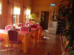 Posedenie v ubytovaní Motel San Isidro