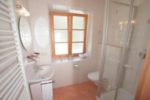 Kylpyhuone majoituspaikassa Theresenhof