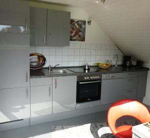 Kuchyň nebo kuchyňský kout v ubytování Stadt trifft Land
