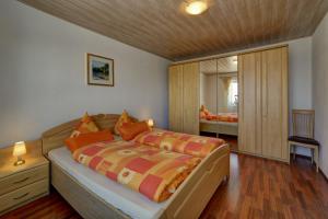 En eller flere senge i et værelse på Ferienwohnung Boxleitner
