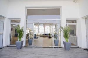 Vstupní hala nebo recepce v ubytování L'escale Appart-hôtel By 7AV HOTELS + 37 fotografií