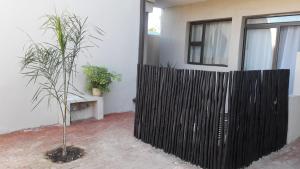 Galería fotográfica de Self-catering Studio, Unit 6 on Krupp en Windhoek