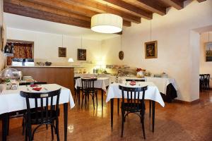 A cozinha ou kitchenette de Albergo Mazzanti