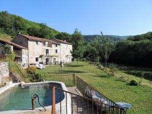 Gallery image of Nabat le Haut, chambre et table d'hotes in Courniou