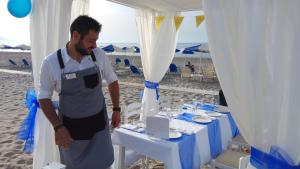 Hostia v ubytovaní Iperion Beach Hotel + 37 fotografií