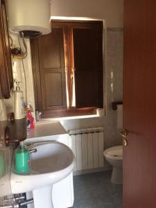 Koupelna v ubytování B&B Al Castello + 17 fotografií