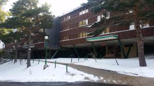 La Pinilla Ski Apartment v zimě