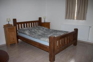 Posteľ alebo postele v izbe v ubytovaní Holiday Home Melinda