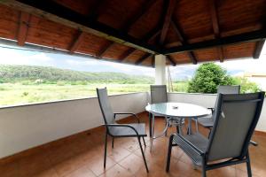 Balkón nebo terasa v ubytování Apartments Galic