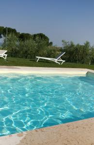The swimming pool at or close to Agriturismo Nonna Bettina