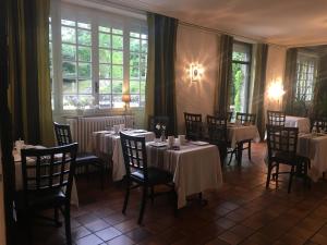 Restaurace v ubytování Logis La Thomasse