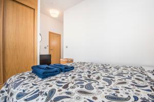 Posteľ alebo postele v izbe v ubytovaní Jinetes Penthouse in Malaga by Solaga Holiday Homes