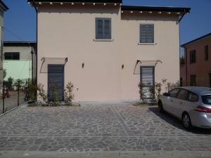 The building in which a panziókat is located