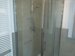 A bathroom at B&B Emozioni e Relax
