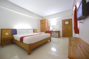 Gallery image of J2 Hotel Maesot in Mae Sot