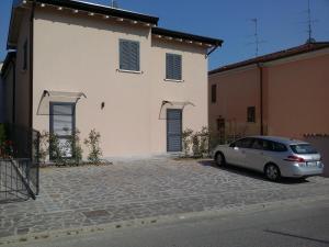 The building in which a panziókat is located