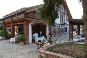 Foto dalla galleria di Relais Profumo di Vino a Borgomanero