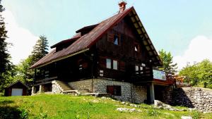Galeriebild der Unterkunft Chalet Zala at Vogel mountain - cable car access or hiking - not reachable with car in Ukanc