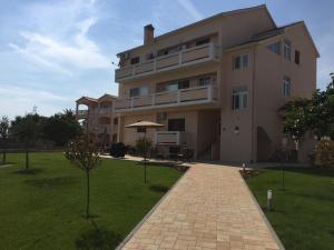 Gallery image of Guest House Punta Grzan in Petrcane