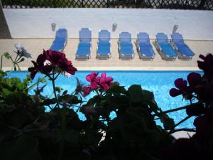 Bazén v ubytování Ifigenia Hotel nebo v jeho okolí