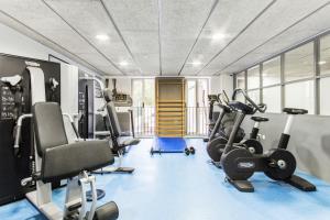 Fitness centrum a/nebo fitness zařízení v ubytování Residencia Universitaria Resa La Ciutadella