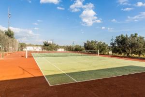 Tenis a/nebo squash v ubytování MUSES Hammamet nebo okolí