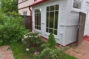 Zahrada ubytování Jurmala Guest House Markiza