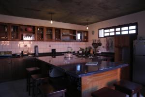 Dapur atau dapur kecil di Hostal Montepardo