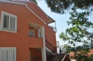 Budova, kde se apartmán nachází