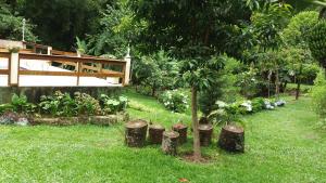 Um jardim em Pousada Ribeirao da Floresta