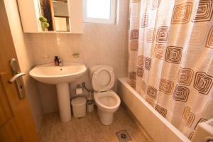 Kúpeľňa v ubytovaní Beachway home + 31 fotografií