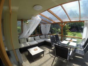 Fotografie z fotogalerie ubytování Rebel House v destinaci Frýdlant nad Ostravicí