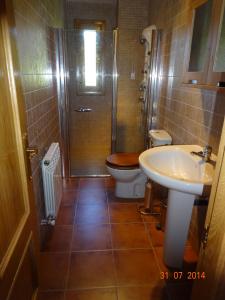 Vonios kambarys apgyvendinimo įstaigoje Casa Montenegro