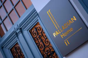 Certifikát, hodnocení, plakát nebo jiný dokument vystavený v ubytování Palladian Home