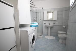 Kúpeľňa v ubytovaní Appartamenti al Rizzo dei Santi + 36 fotografií
