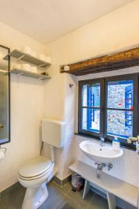 Koupelna v ubytování Apartments Galerija Motovun