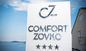 Certifikát, hodnocení, plakát nebo jiný dokument vystavený v ubytování Comfort Zovko