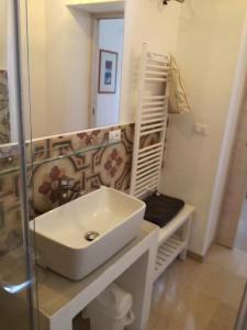 Ванная комната в Mater Bed & Food-Riserva Naturale di Torre Guaceto +37 фотографий