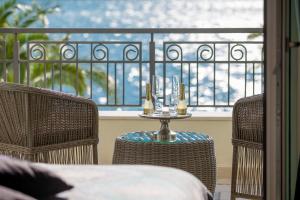 Rõdu või terrass majutusasutuses Hotel Forza Terra