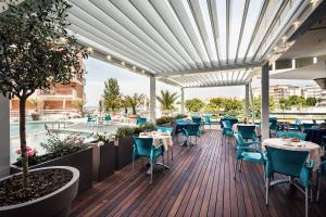 Ресторан / где поесть в Waldorf Palace Hotel
