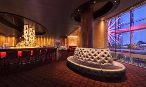 Posezení v ubytování The Star Grand Hotel and Residences Sydney