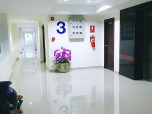 Φωτογραφία από το άλμπουμ του Sunrise Inn στο Κράμπι