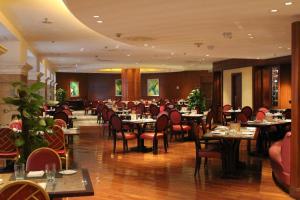 Restaurace v ubytování Clarion Hotel Tianjin