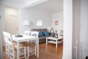 Posedenie v ubytovaní Apartamento Mendoza