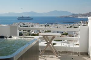 Gallery image of Regal View in Mikonos