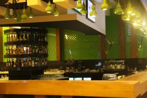 Speke Apartments Wampewo酒廊或酒吧区