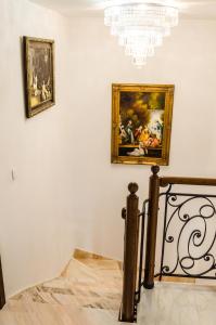 Postel nebo postele na pokoji v ubytování Cetatea Medievala